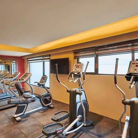 Hilton Garden Inn Lucknow Exterior photo