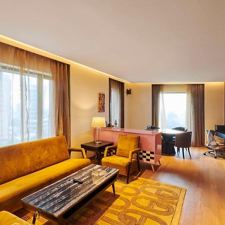 Hilton Garden Inn Lucknow Exterior photo